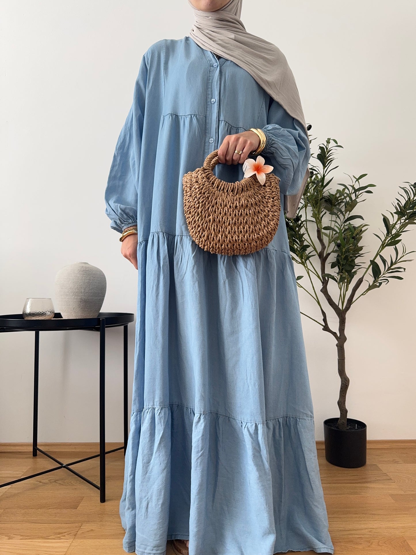 Denim Rüschen-Kleid hell