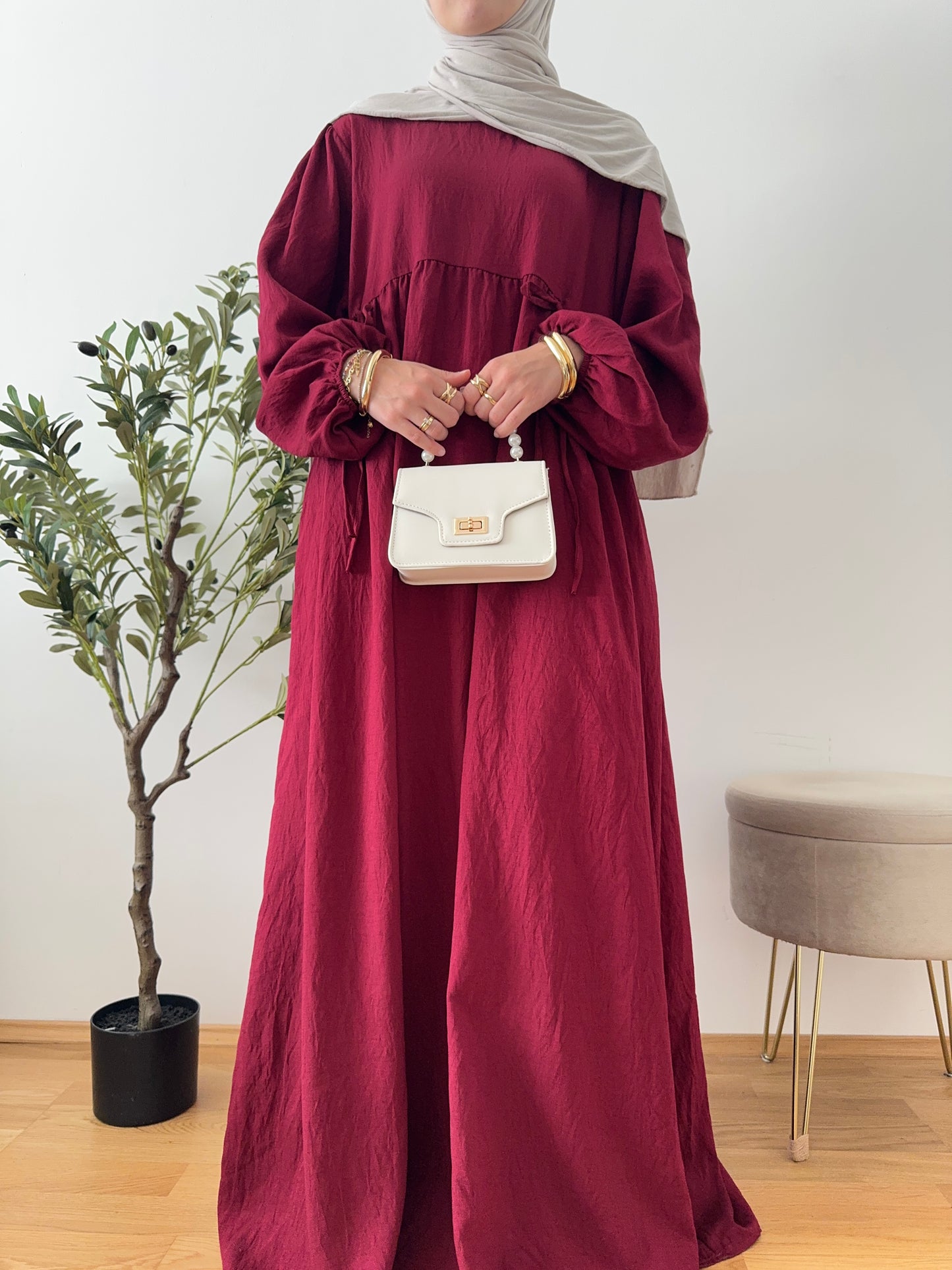 Suna Kleid rot