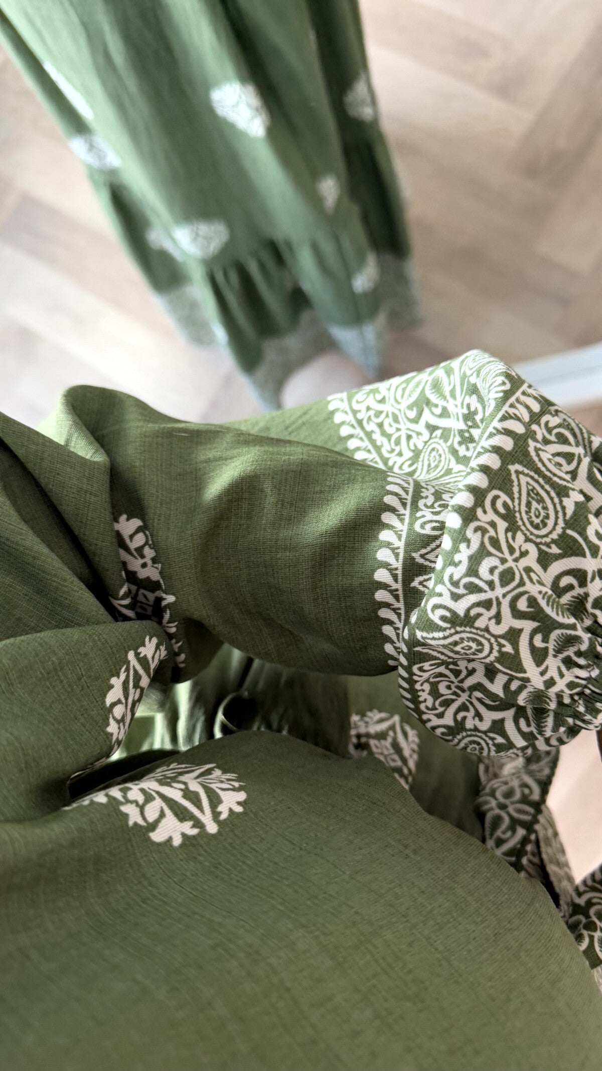 Sara Kleid grün