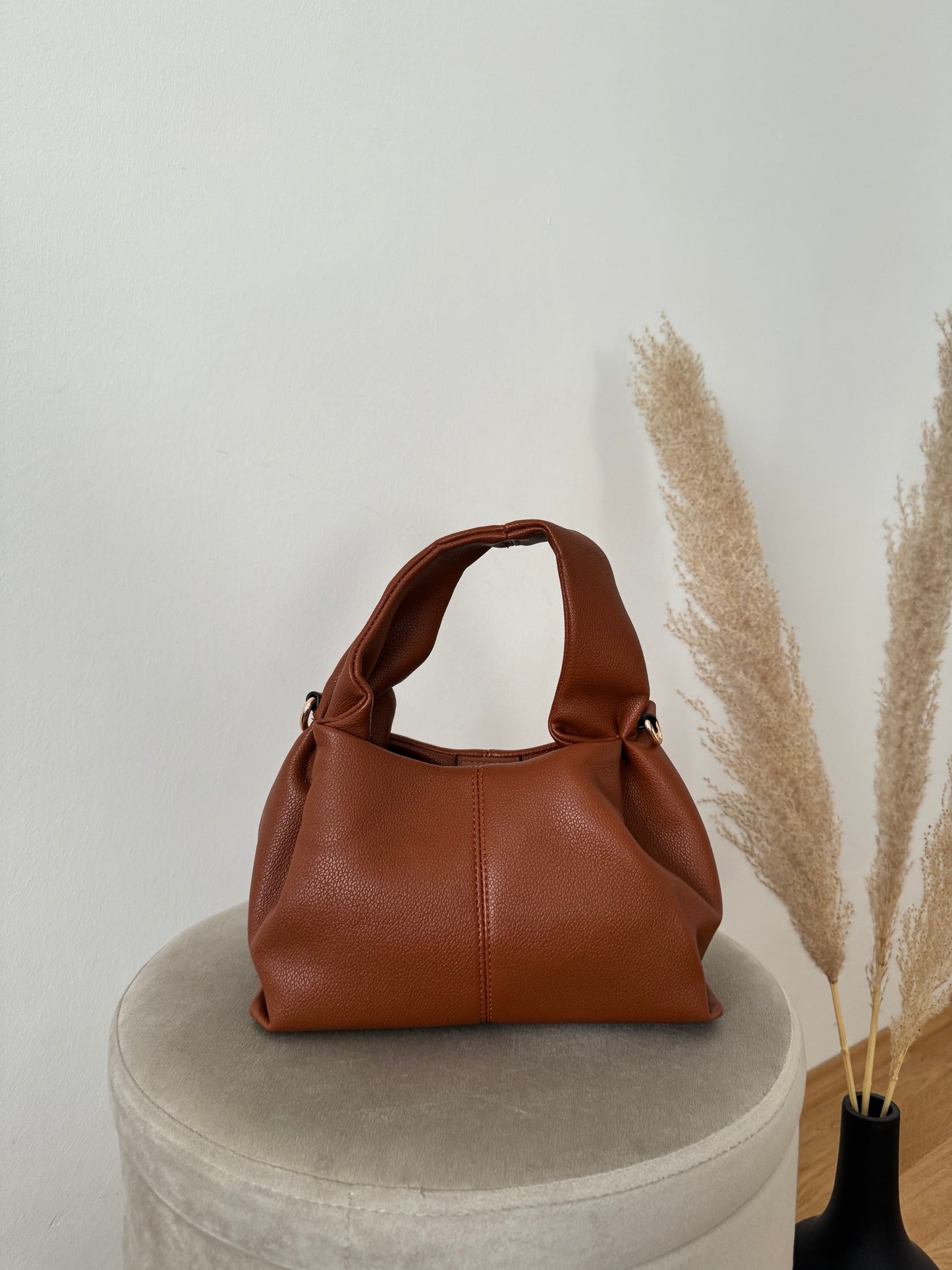 Malika Handtasche camel