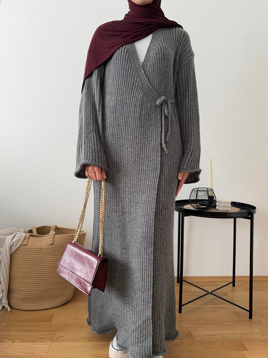 Isra Strick Kleid in Wickel-Optik grau