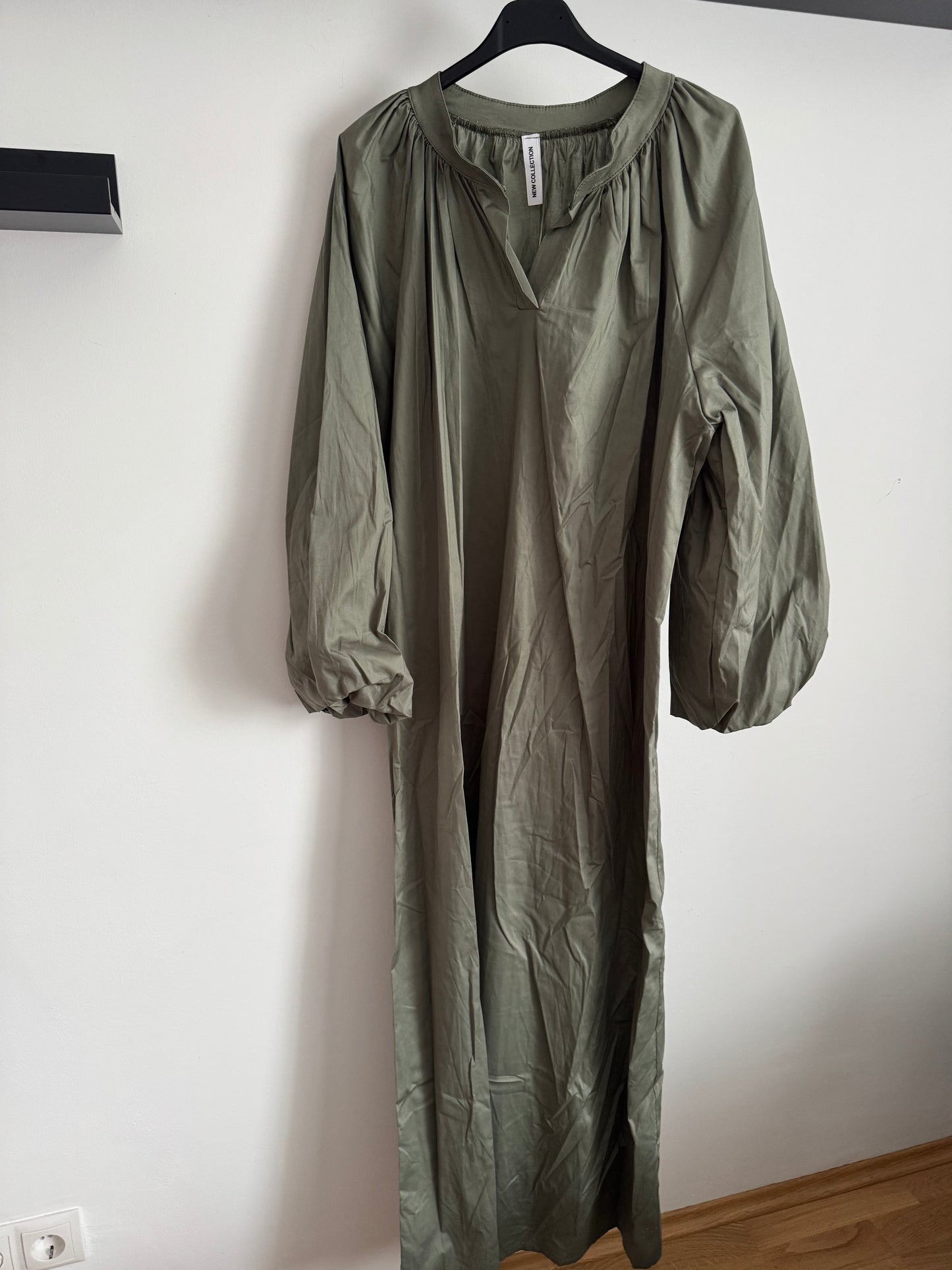 Latifa Baumwoll-Kleid khaki