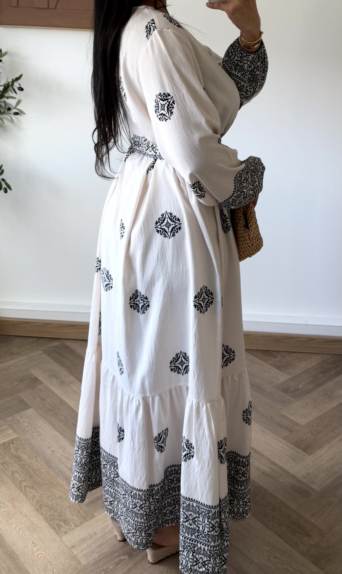 Sara Kleid creme