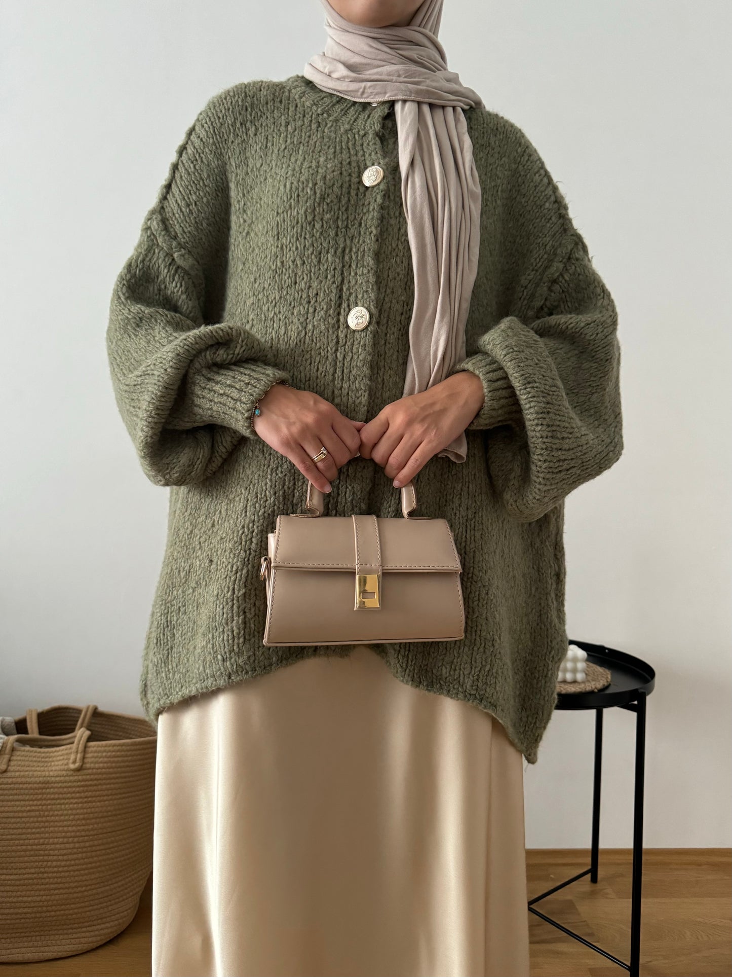 Talia kurzer Woll Cardigan khaki