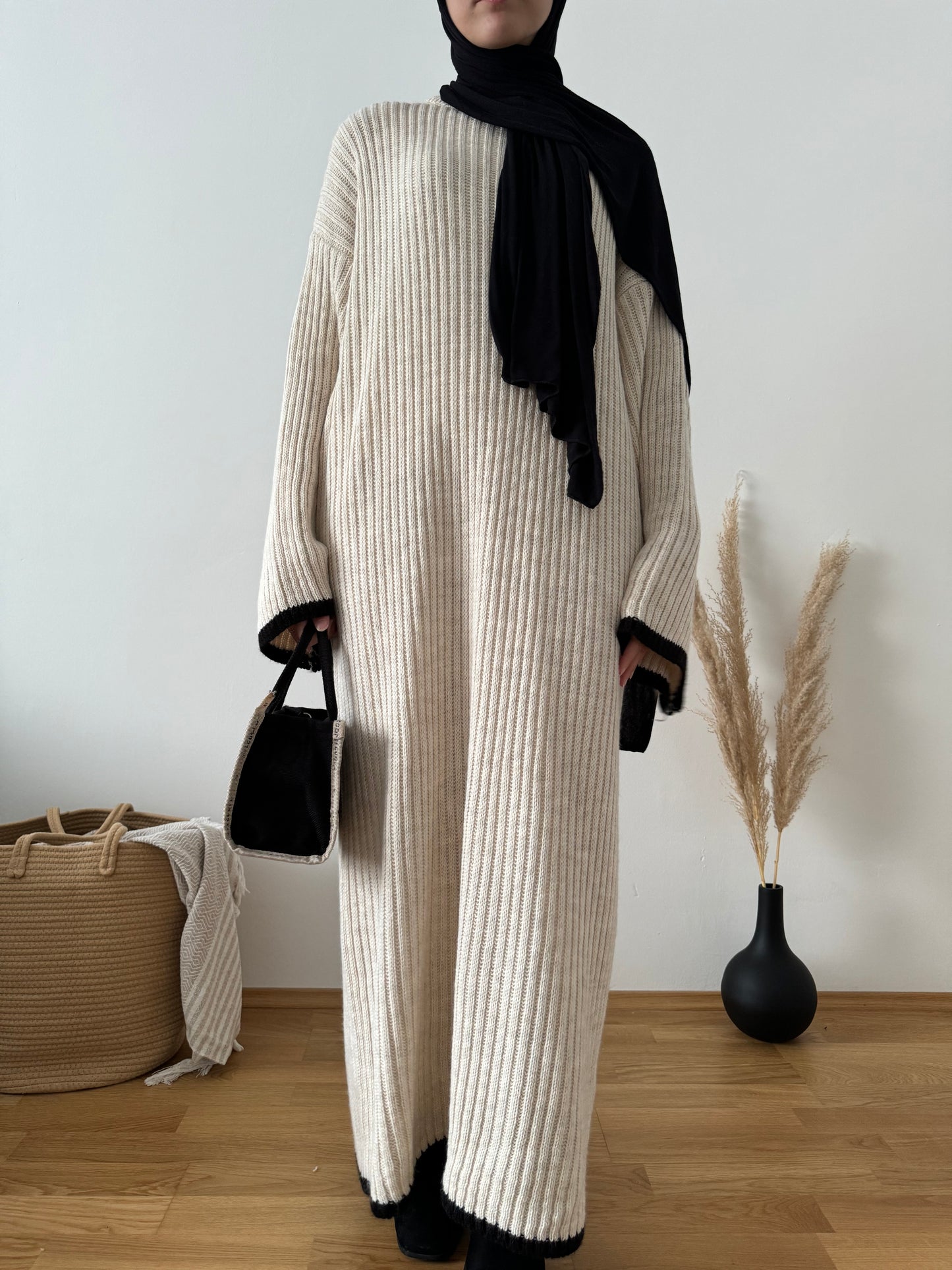 Basma Strick Kleid creme