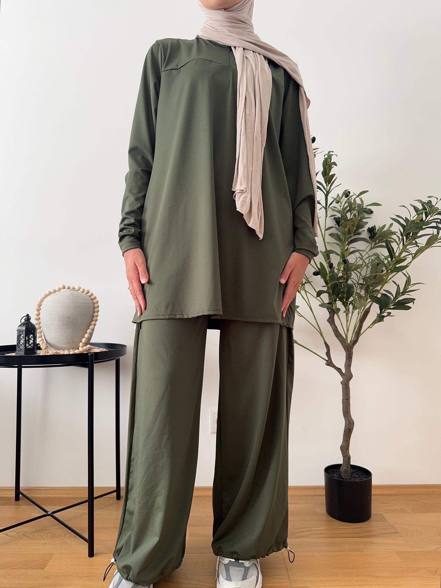 Trainingsanzug khaki