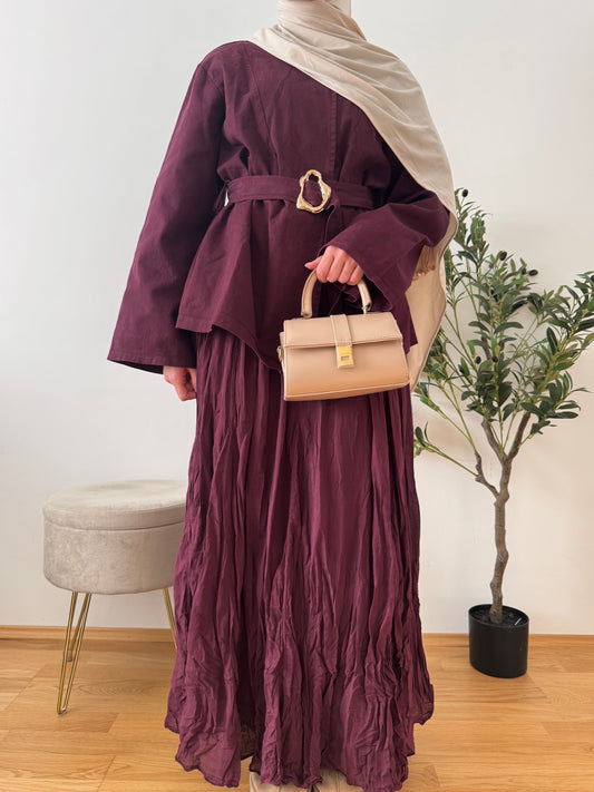 Outfit mit Denim Oberteil bordeaux