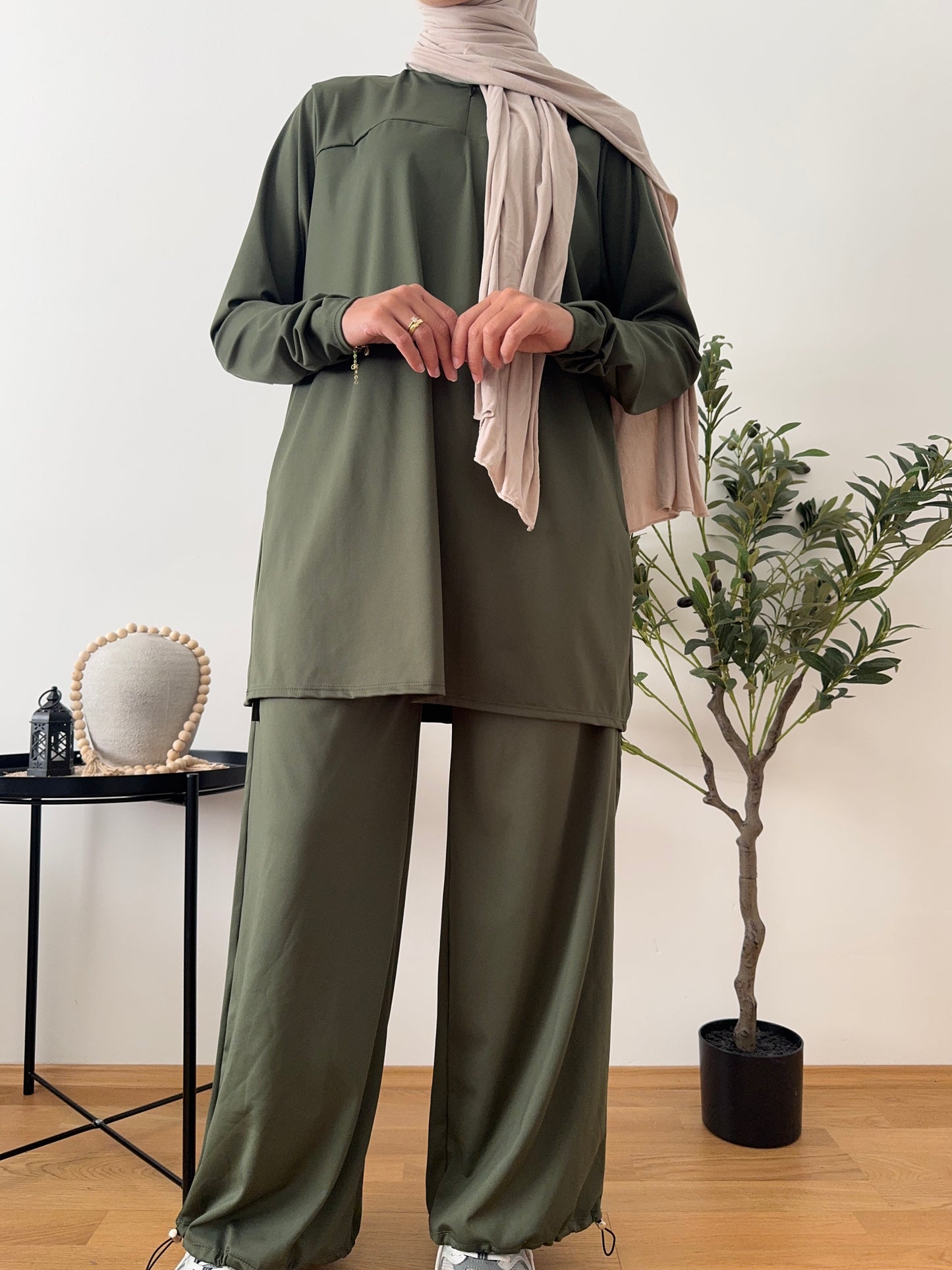 Trainingsanzug khaki