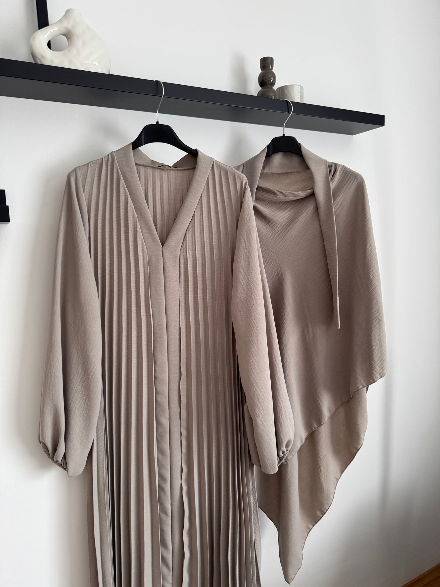 Ikra Abaya Set taupe