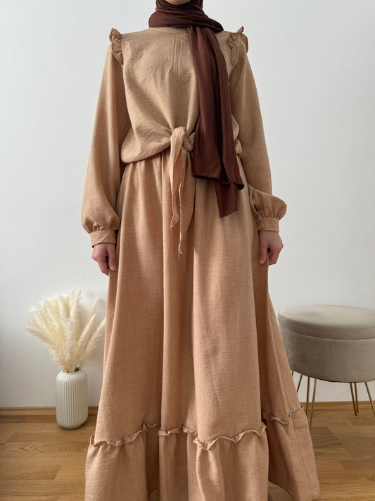 Zweiteiler mit Rock beige