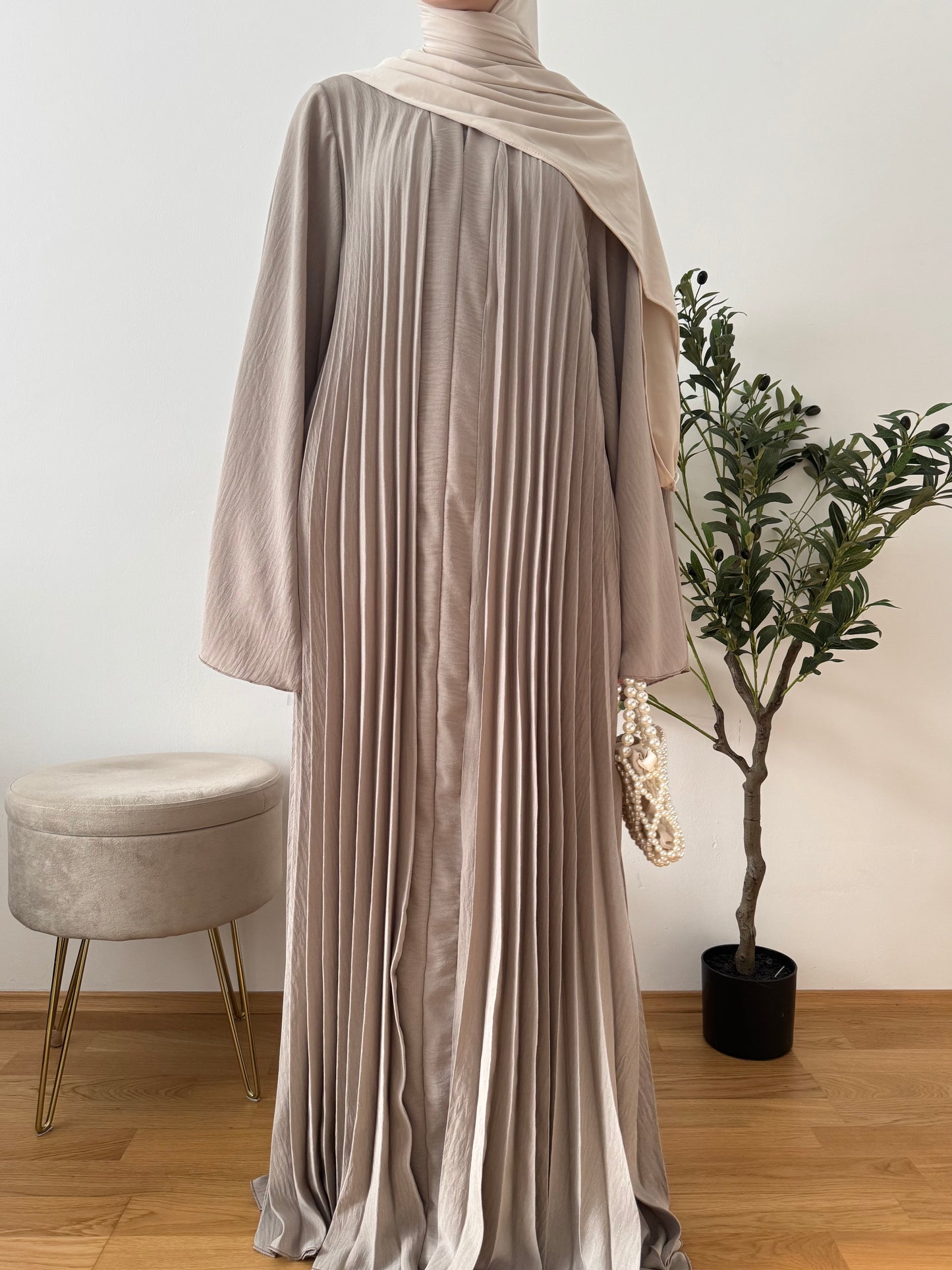 Ikra Abaya taupe