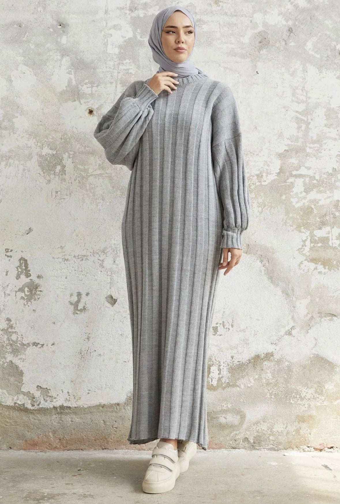 Selina Strick Kleid grau