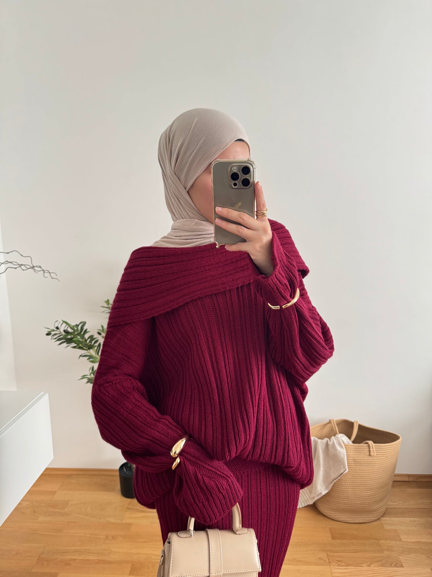 Lily Strick Zweiteiler rot