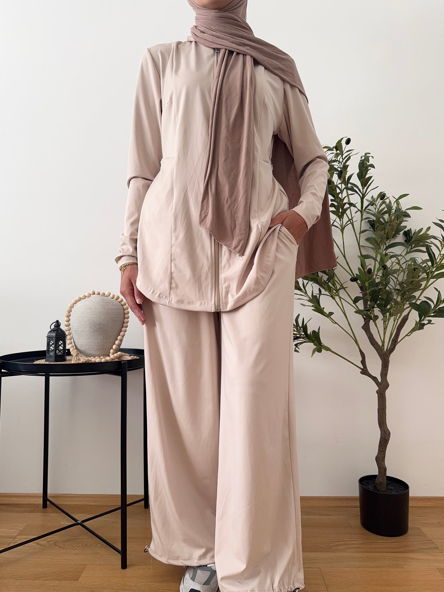 Trainingsanzug mit Zip creme