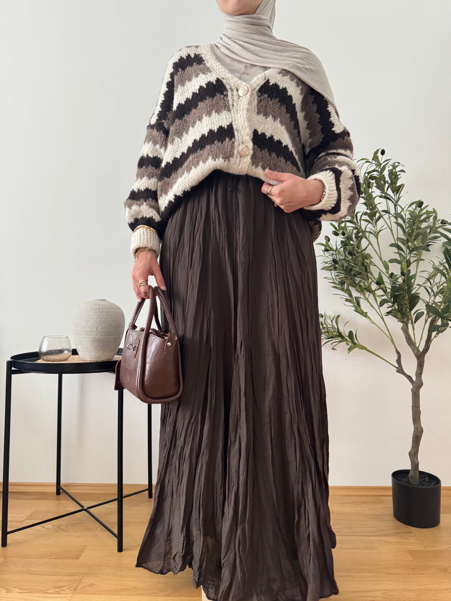 Outfit mit Woll Cardigan mocha