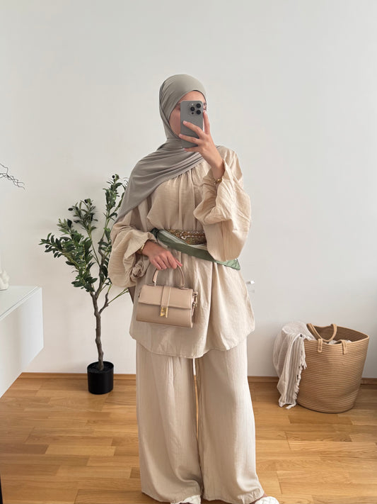 Hanifa Zweiteiler beige