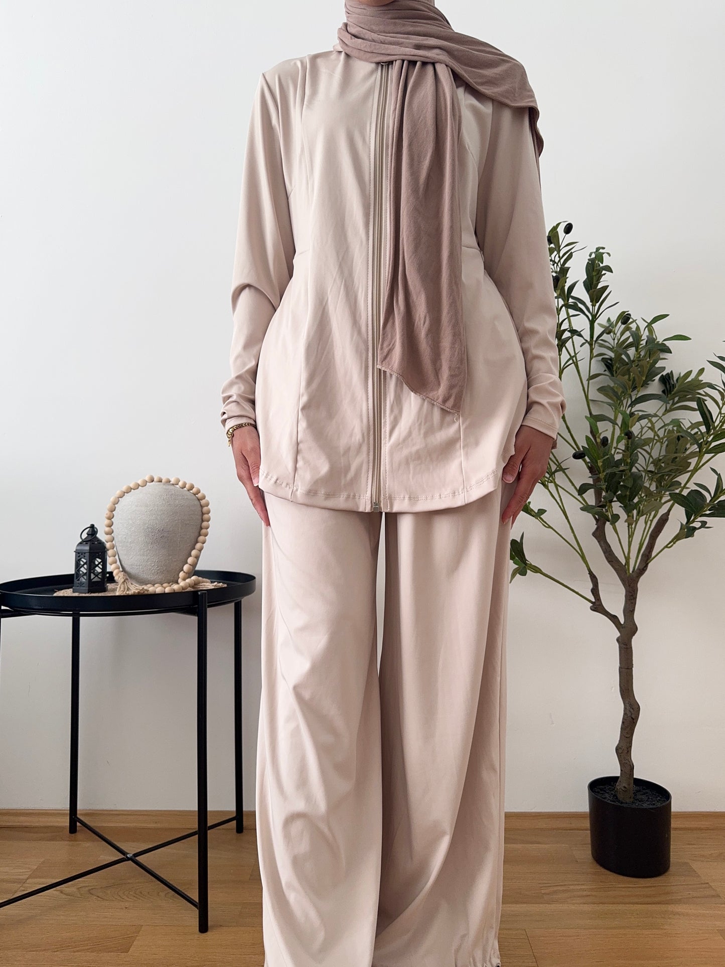 Trainingsanzug mit Zip creme