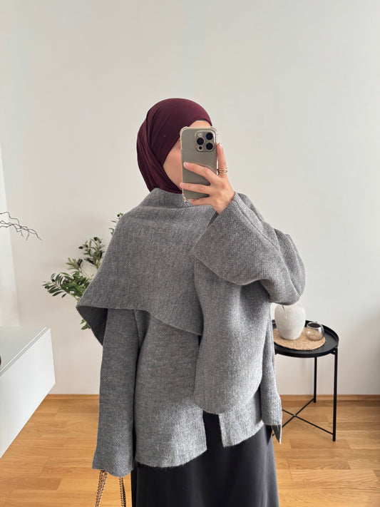 Nila Cape grau