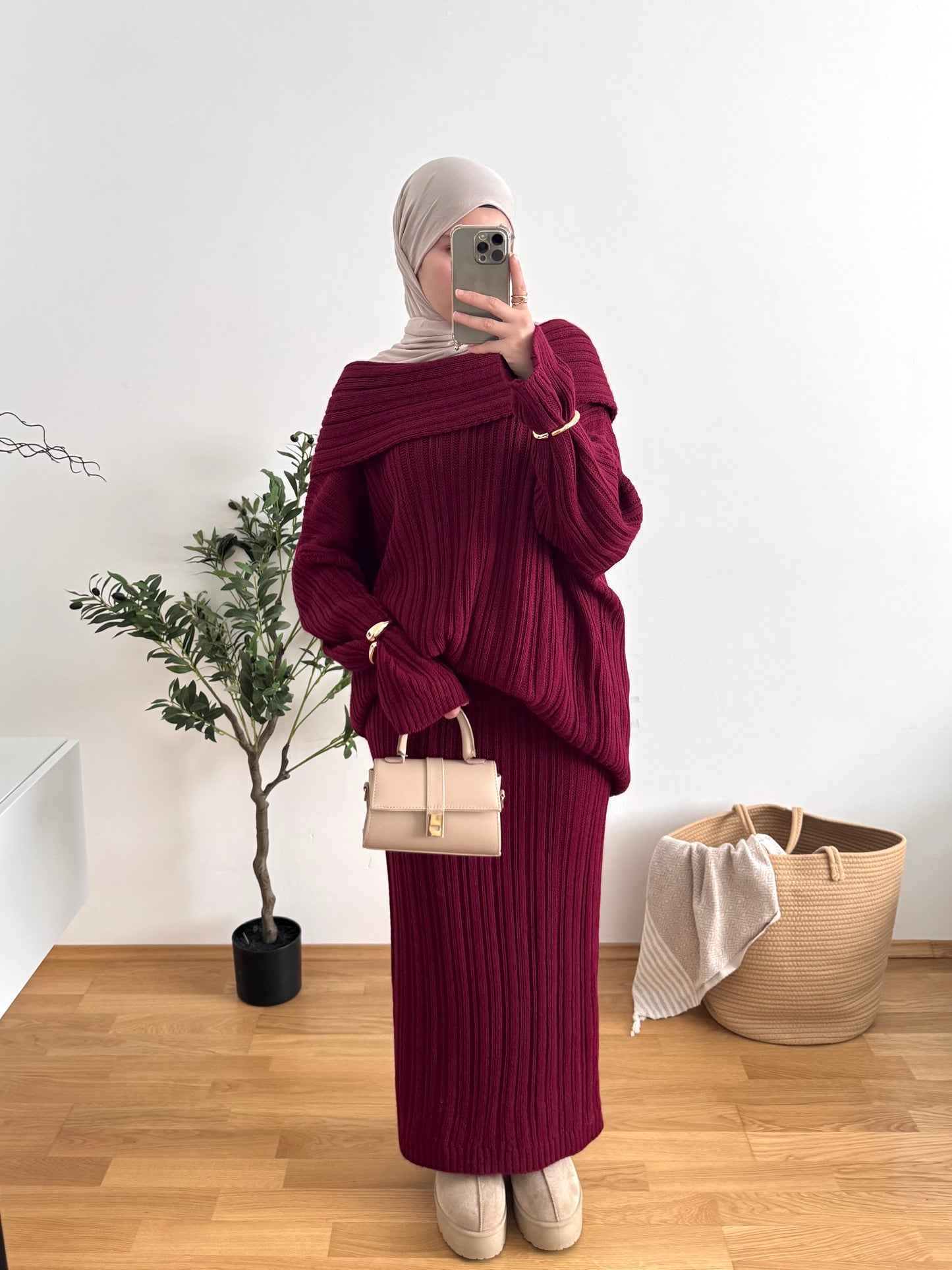 Lily Strick Zweiteiler rot