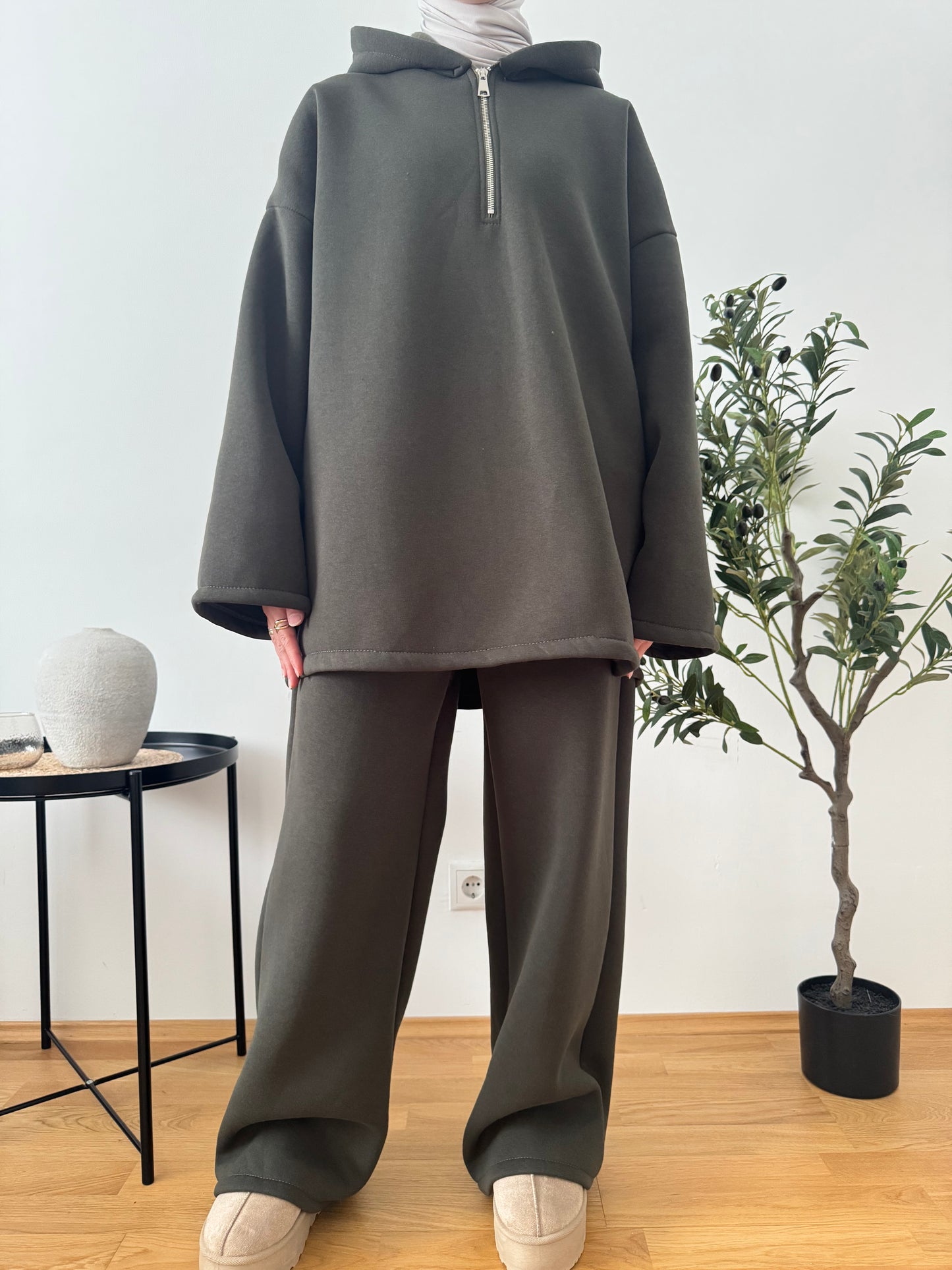 Farah Sweat Zweiteiler khaki