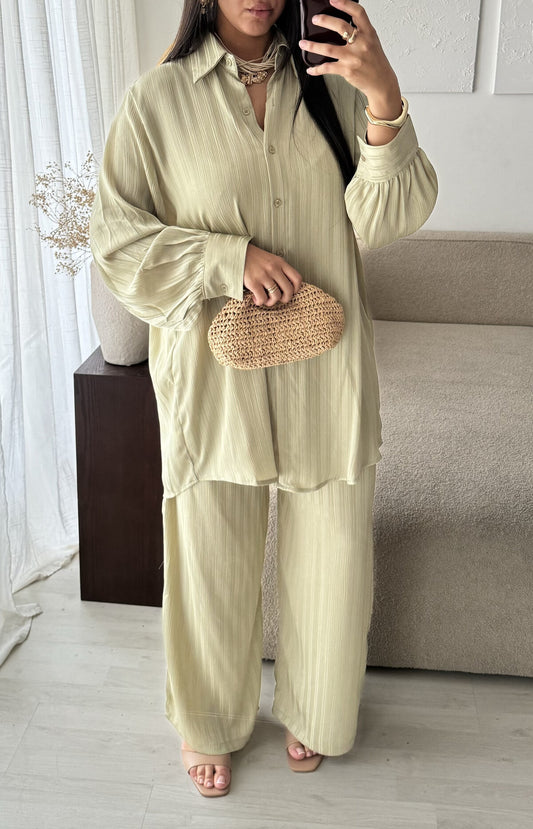 Nada Zweiteiler mint